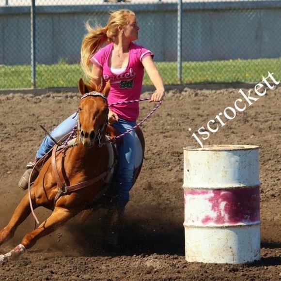 Meet your Posher, Devi - Picture 2 of 2